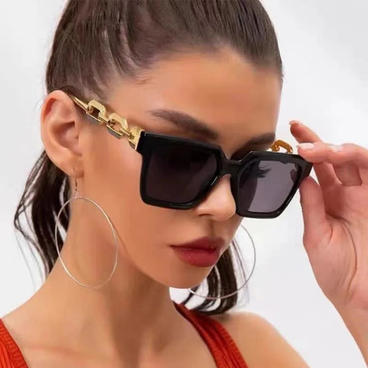 New Women Sunglasses Chain Anti Uv Sun Glasses Fashionable.